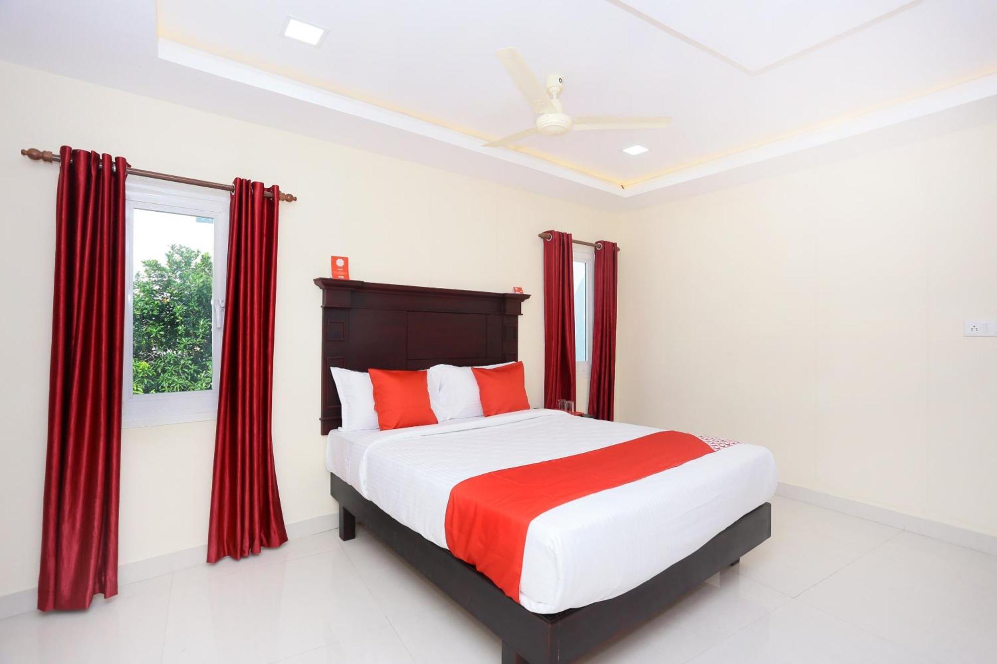 Hotel O Malabar Plaza Kochi Buitenkant foto